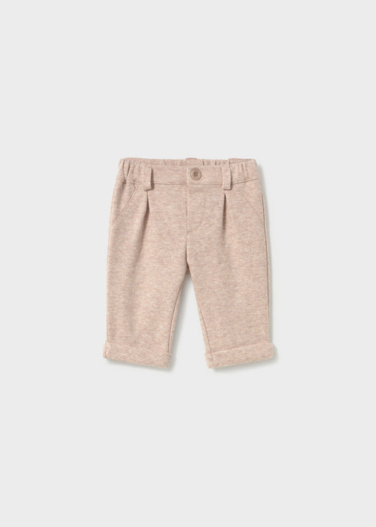 Pantalone neonato Mayoral Newborn color moca con pinces e risvolto