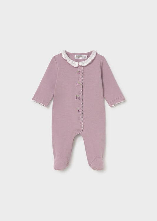 Tutina neonata Mayoral Newborn color malva con colletto arricciato