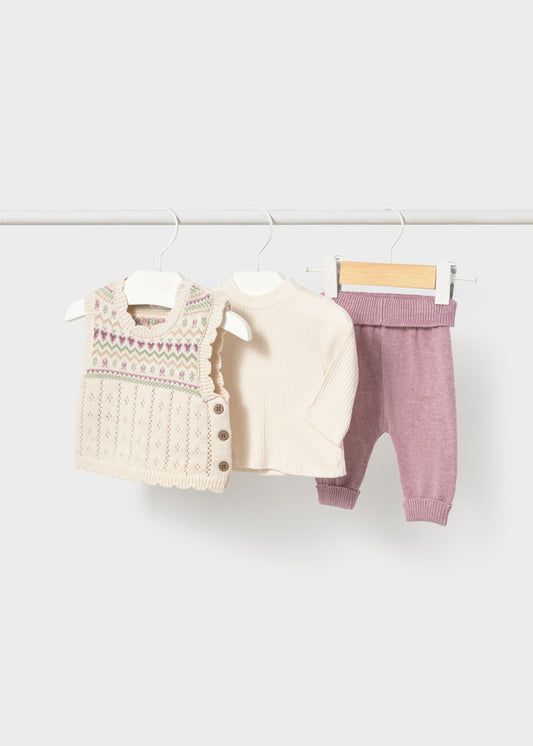 Completo neonata Mayoral Newborn con gilet jacquard, maglia panna e leggings malva