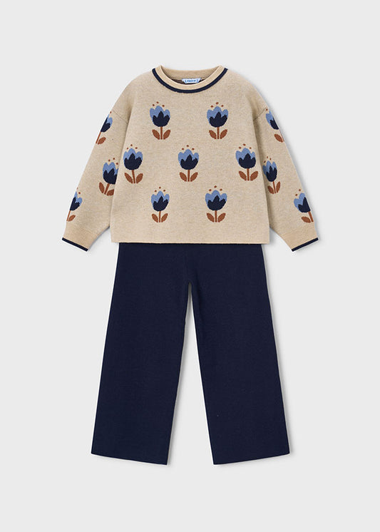 Completo bambina Mayoral con maglione beige a tulipani e pantalone blu marino