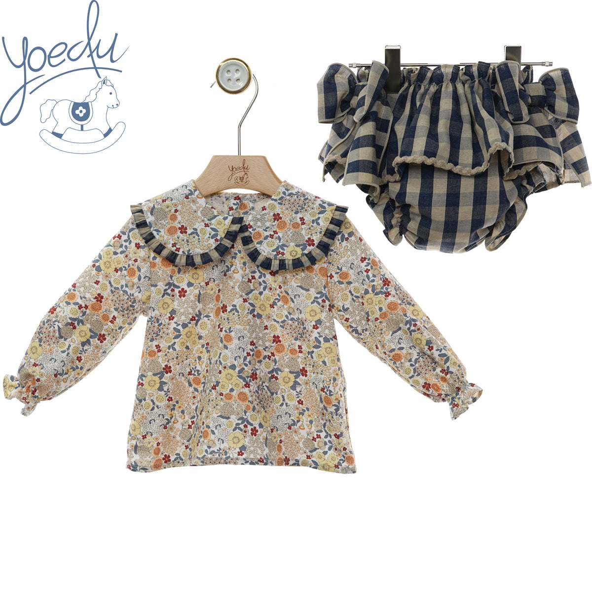 Blusa a fiori e culotte a quadri del completo Yoedu