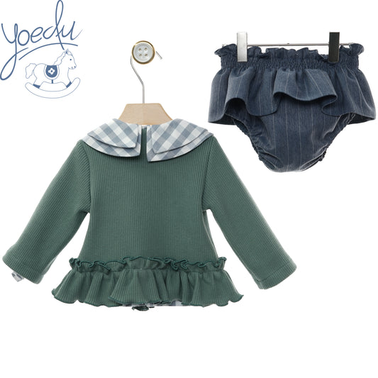 Retro del completo bambina Yoedu con giacchino verde