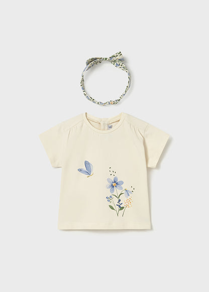 Short-sleeved t-shirt with a hoop