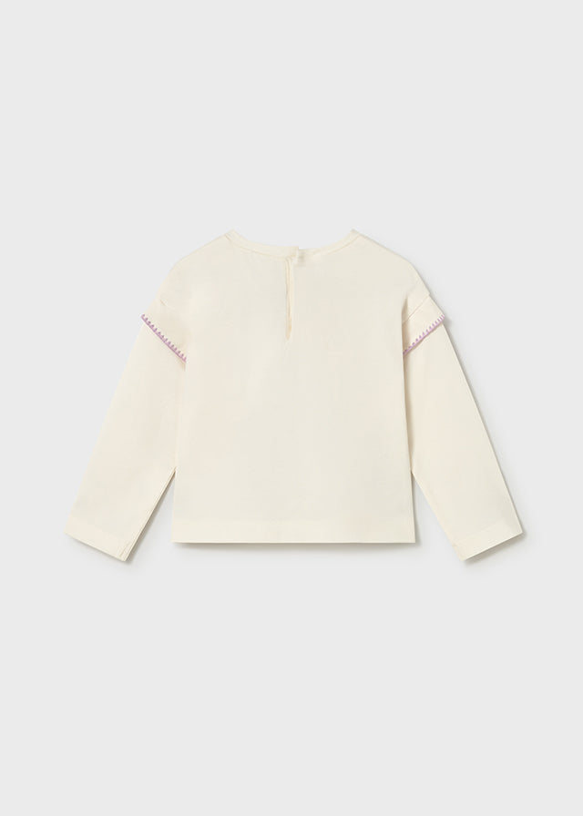 Long-sleeved t-shirt