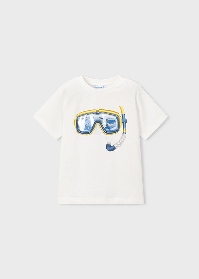 Short-sleeved T-shirt with make-up print