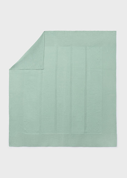 Knitted cotton blanket