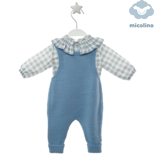 Retro della tutina Micolino con bretelle e camicia a quadretti