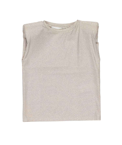 T-shirt girl
