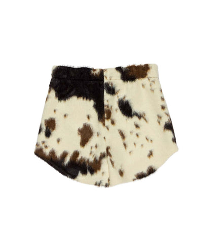 SHORTS GIRL