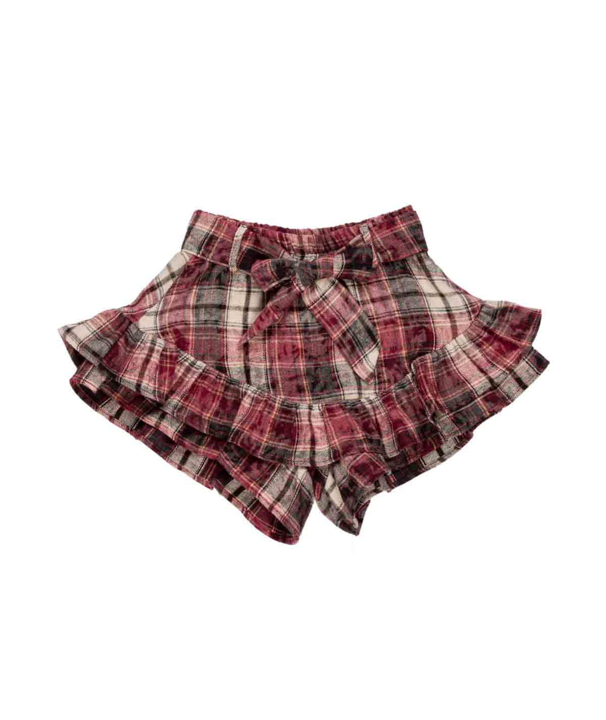 SHORTS GIRL